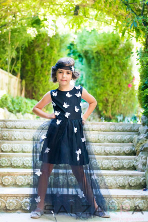 Детска рокля „Летящи пеперуди - Ч&Б“ -2
